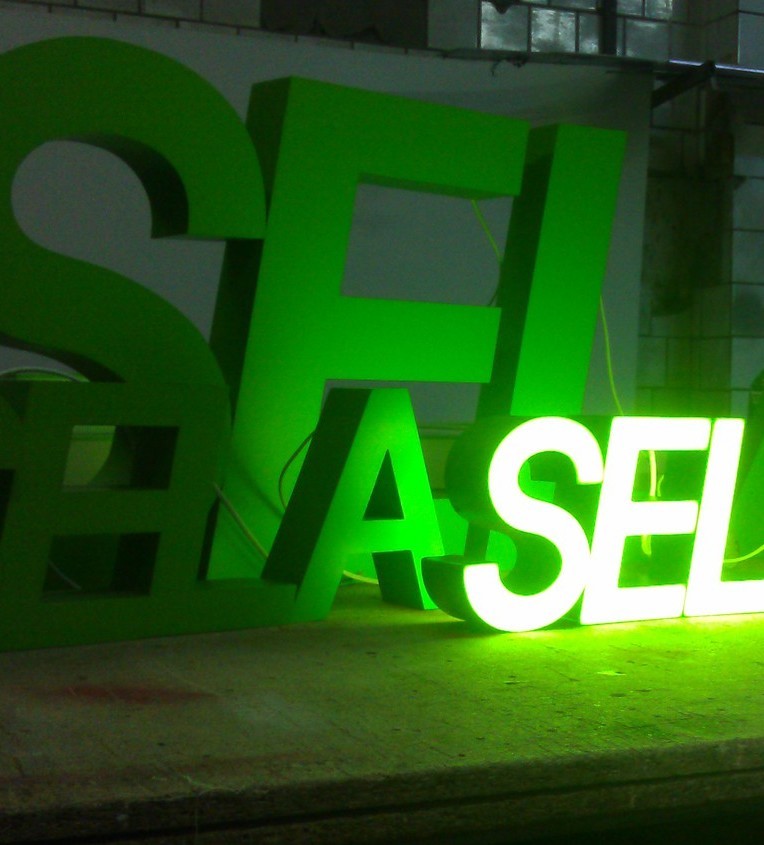 объемные световые буквы, световые буквы, наружная реклама, буквы, свет, изготовление букв