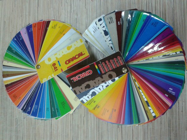 <span style="font-weight: bold;">Оклейка фасадов,витрин, перегородок&nbsp;</span>